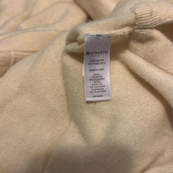 Athleta knit sweater tunic - Picture 4 of 4